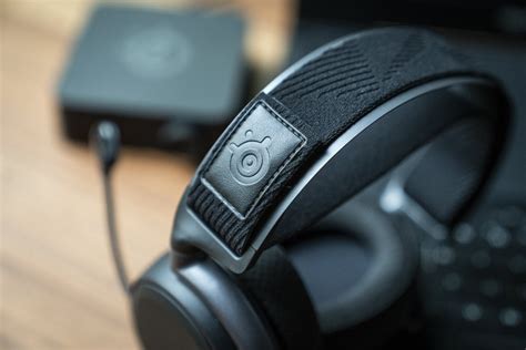 SteelSeries Arctis Pro Wireless review: A high-end gaming headset with years of experience | PCWorld