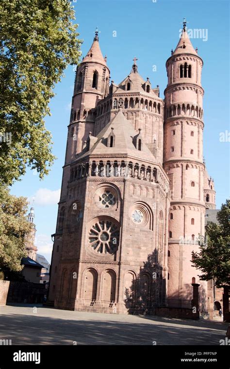 Germany, Worms, Wormser Dom (Cathedral of St Peter), red sandstone ...