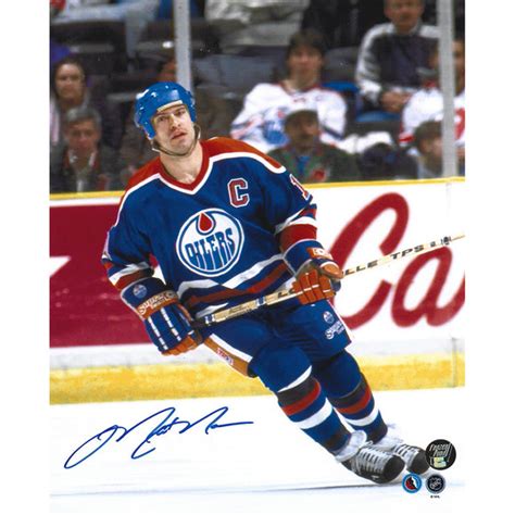 Mark Messier Autographed Edmonton Oilers 8X10 Photo – Frozen Pond