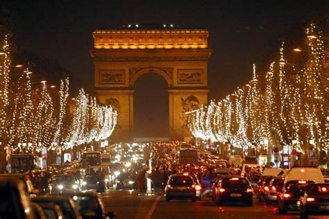 Şanzelize - Champs Elysées – Paris – Fransa - Emlak Ansiklopedisi