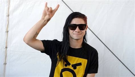 Skrillex(Sonny John Moore) Bio, Affair, Single, Net Worth, Ethnicity, Wiki