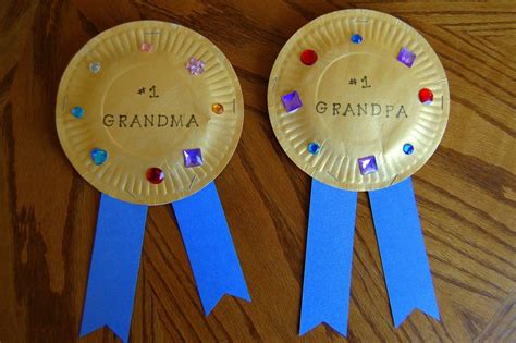 Easy Art Ideas for Toddlers | Grandparent's Day Craft #grandparentsdaycraftsforpreschool ...