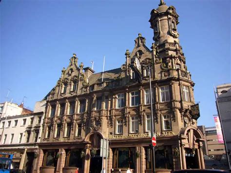 Liverpool Architecture Photos - Building Pictures - e-architect