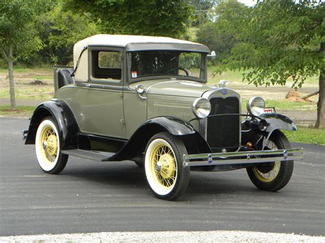 1930 Ford Model A | Volo Museum