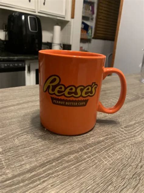 REESE’S PEANUT BUTTER Cup Giant coffee Mug Cup 32 Oz Galerie huge size ...
