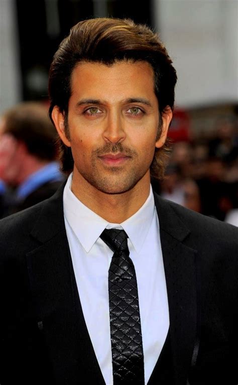 Hrithik Roshan Wiki, Age, Family, Movies, HD Photos, Biography, and More - Filmi tamasha