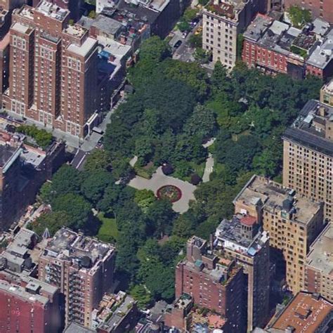 Gramercy Park in New York, NY (Google Maps)