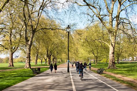 Hyde Park in London - Stroll Through a Historic Royal Park - Go Guides