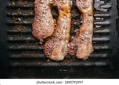 2,634 Sizzling bacon Images, Stock Photos & Vectors | Shutterstock