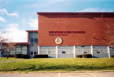 File:Newton High School - Newton New Jersey.jpg - Wikipedia