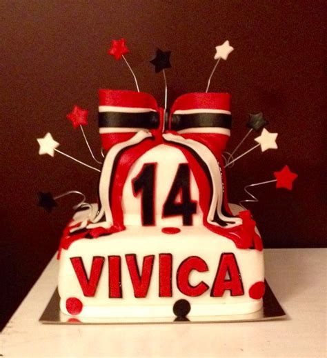 Cheerleader birthday cake Cheerleader Birthday, Birthday Cake, Cakes ...