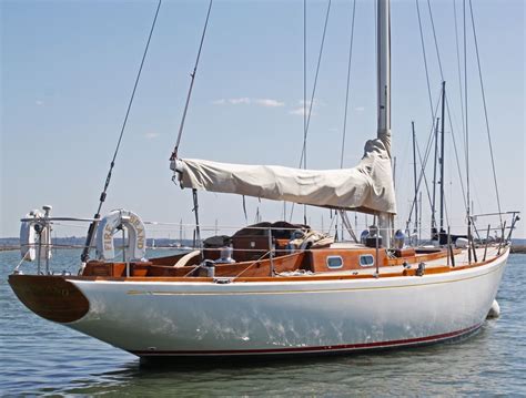 Sparkman & Stephens 40 ft Sloop 1964 | Sailing yachts for sale, Sailing ...