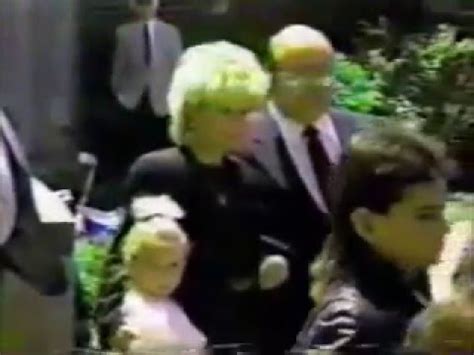 Keith Whitley Funeral Footage - YouTube