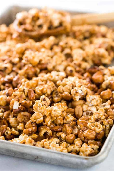 Homemade Caramel Popcorn Recipe - Jessica Gavin