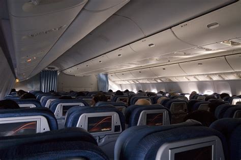 Air Canada's Boeing 777 interior | Flickr - Photo Sharing!