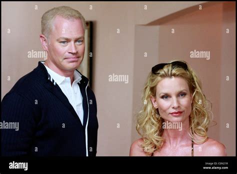 Neal McDonough, Nicollette Sheridan in Desperate Housewives Stock Photo ...