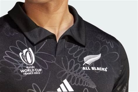 All Blacks reveal RWC jersey with a strange look - PICTURES