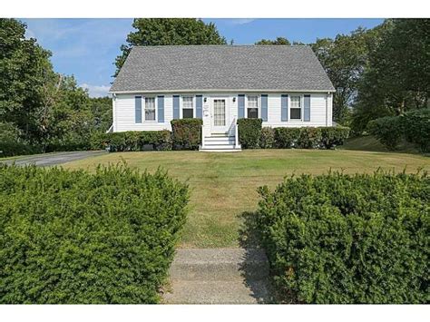 209 Old County Rd, Smithfield, RI 02917 | Trulia