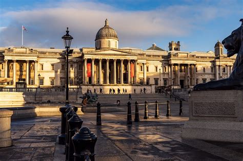 Trafalgar Square, London, UK - 1 - GoVisity.com