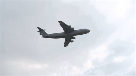 C-5M Super Galaxy takeoff while driving to AMC Museum - YouTube