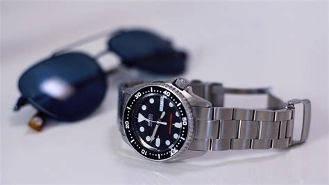 Seiko SKX013 Review: The Best Small Dive Watch?