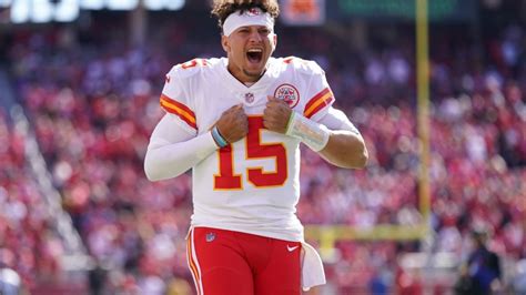 2022 NFL MVP: Kansas City Chiefs' Patrick Mahomes closes the gap | NFL ...