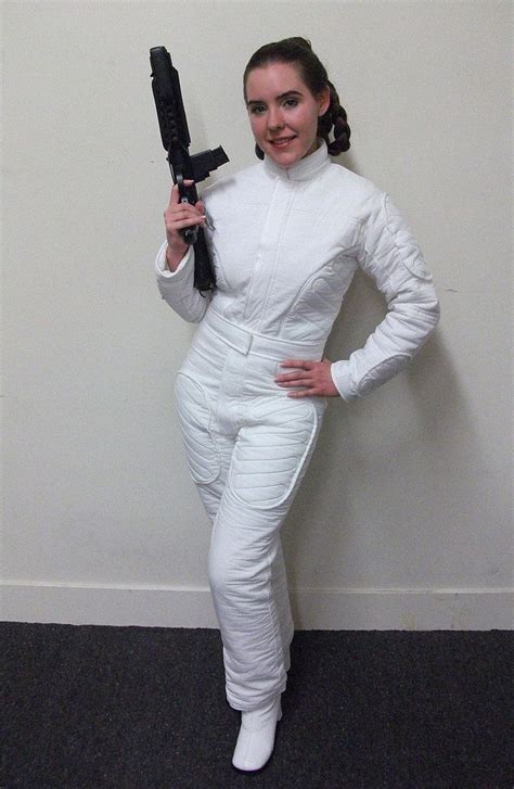 homemade leia snowsuit Cool Costumes, Cosplay Costumes, Halloween Costumes, Costume Ideas ...