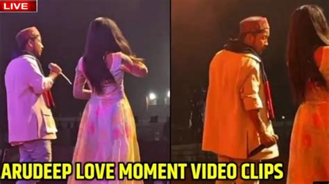 Pawandeep Arunita Ka Live Concert Odisa Se | Love Story Song Full Enjoy - YouTube