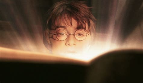 This 9-Year-Old Girl Is Reading "Harry Potter" For The First Time, And She's Writing Down All ...