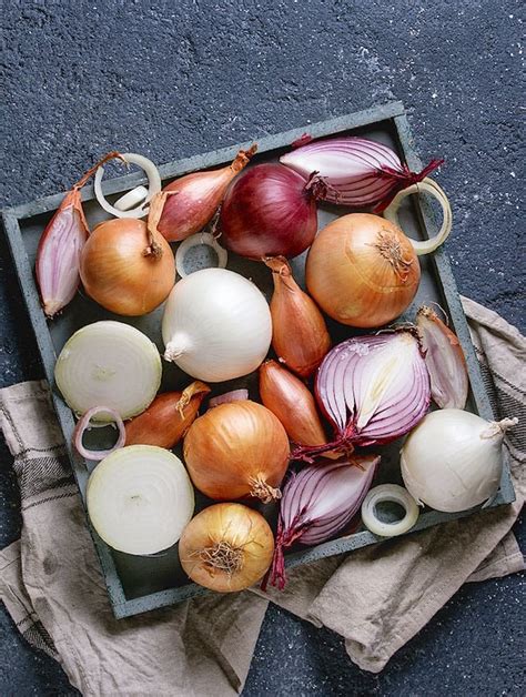 A Guide to Common Onion Varieties — with tips & recipes