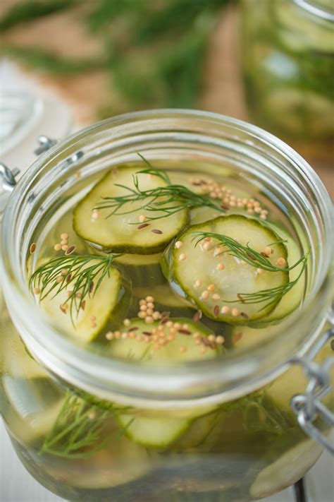 Homemade Dill Pickle Chips | Recipe in 2020 | Dill pickle chips ...