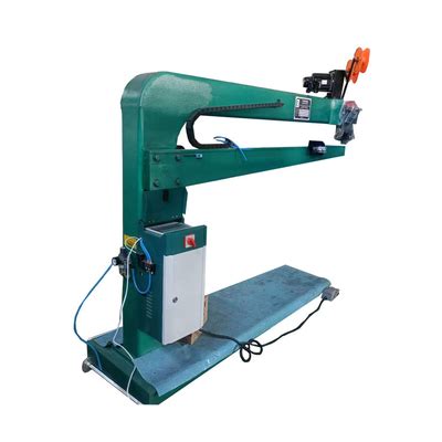 Manual 1800mm Corrugated Carton Box Stapler Machine High Productivity