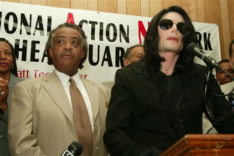 Michael Jackson Giving a speech in Harlem 2002