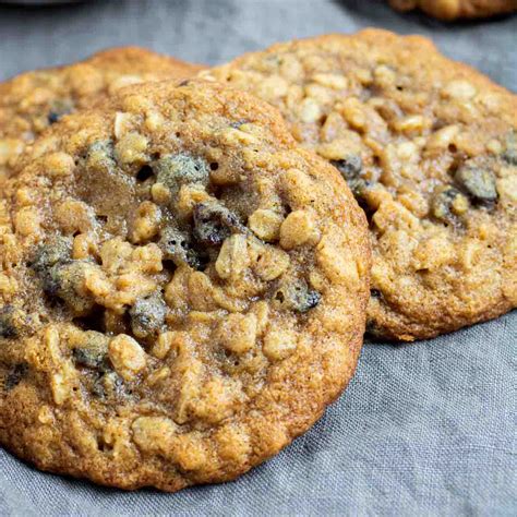 Chewy Oatmeal Raisin Cookies - Home. Made. Interest.