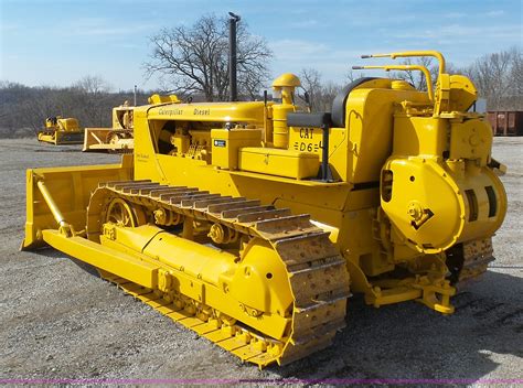 1952 Caterpillar D6 dozer in Greenwood, MO | Item L3193 sold | Purple Wave