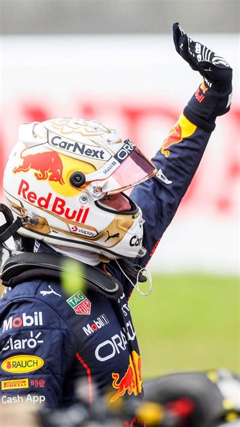 Max Verstappen 33 | Formula 1 car racing, Max verstappen, Red bull f1