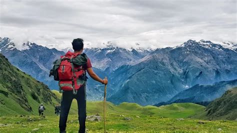 Top 8 Trekking Trails in Himachal Pradesh for All Levels of Trekkers