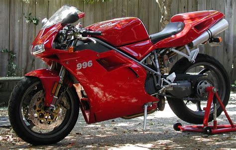 DUCATI 996 (2001-2002) Specs, Performance & Photos - autoevolution