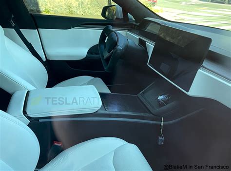 Tesla Model S Plaid Interior 2024 - Brit Marney