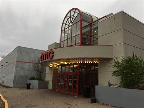 Multi-flex Theater Experience in NJ - Review of AMC East Hanover 12 ...