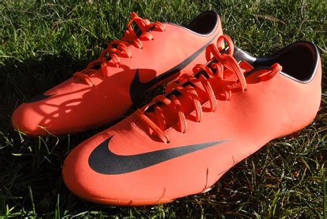 Nike Mercurial Vapor 8 (VIII) Review - Soccer Cleats 101