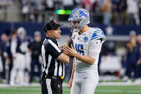 Cowboys vs Lions controversy: NFL removes officials from playoff game after multiple errors | Marca