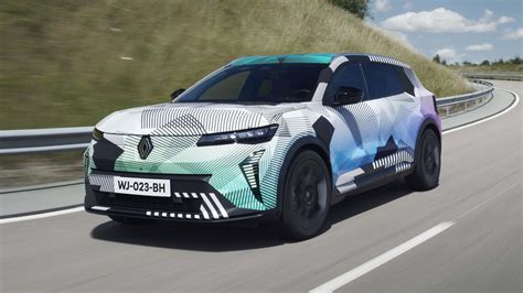 Renault Scenic E-Tech Electric Teased Ahead Of September 4 Debut