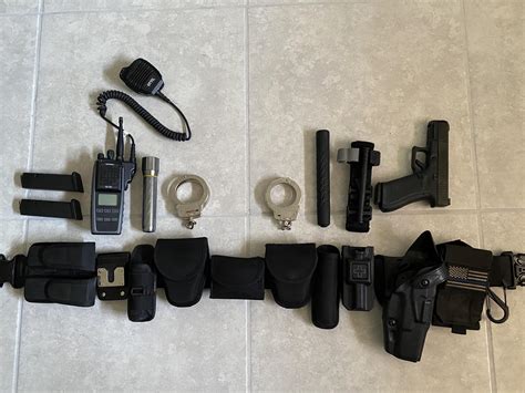 Duty belt set up. : r/tacticalgear