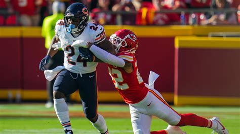 Bears-Chiefs game updates, highlights: Mahomes powers KC to 41-10 win