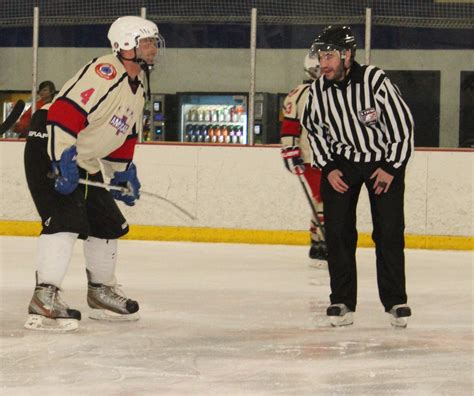 Island Ice Hockey over-40 playoff game in Islanders Iceworks, Syosset ...