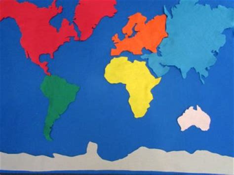 World Map Felt Board | Fun Family Crafts