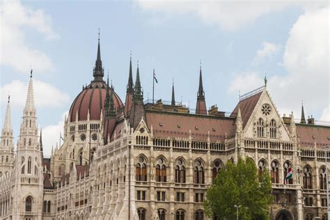 Budapest Parliament building 12861229 Stock Photo at Vecteezy