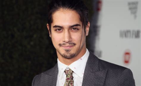 Avan Jogia denies rumors of auditioning to play the lead in Disney's live action 'Aladdin' on ...