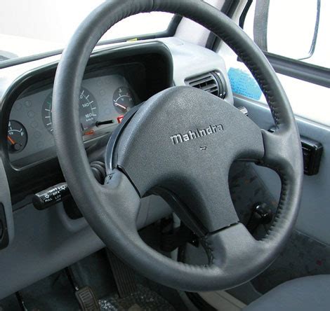 Mahindra Maxx Interior